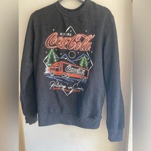 Coca Cola christmas crewneck long sleeve pullover medium